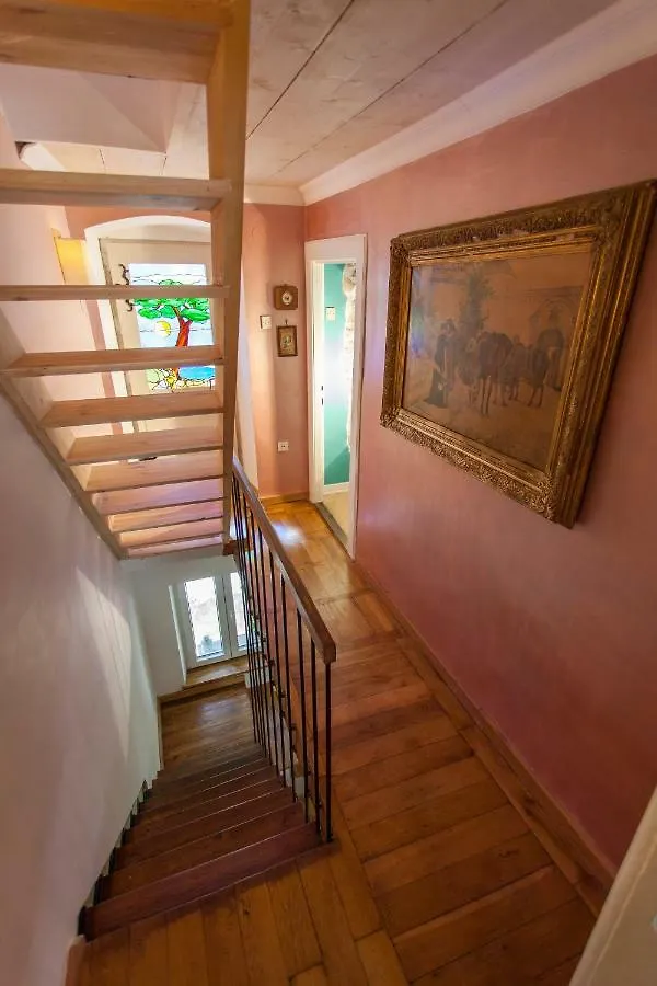 Barbarossa House With Parking Apartment Cres